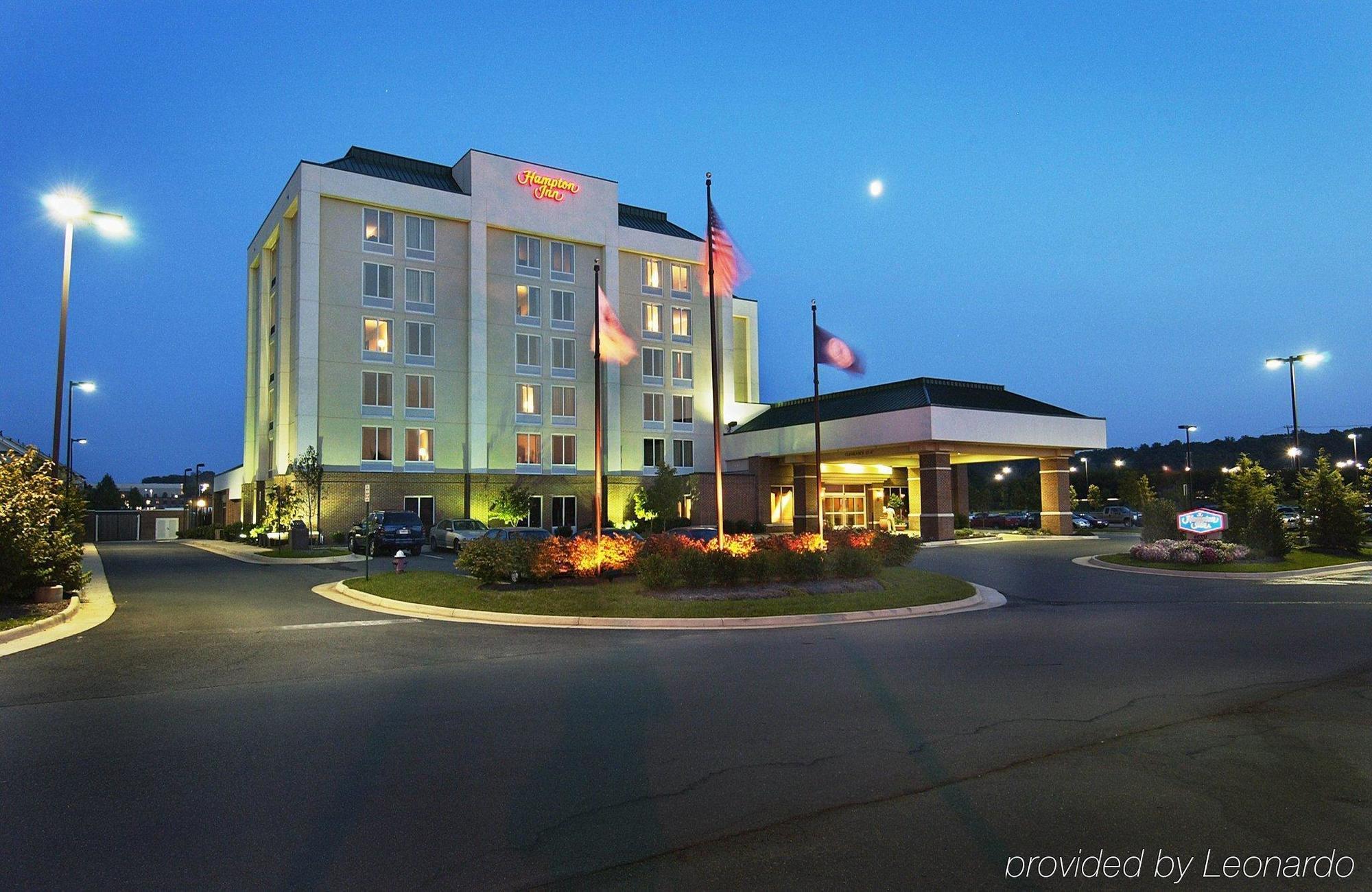 Hampton Inn Dulles/Cascades Sterling Exterior photo